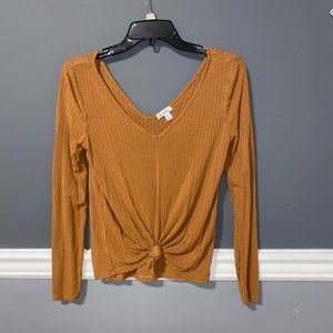 Long sleeve v neck